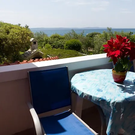 Amantina Apartment Petrcane